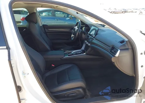 2022 Honda Accord Hybrid Touring z USA, uszkodzony, nr VIN 1HGCV3F94NA007042